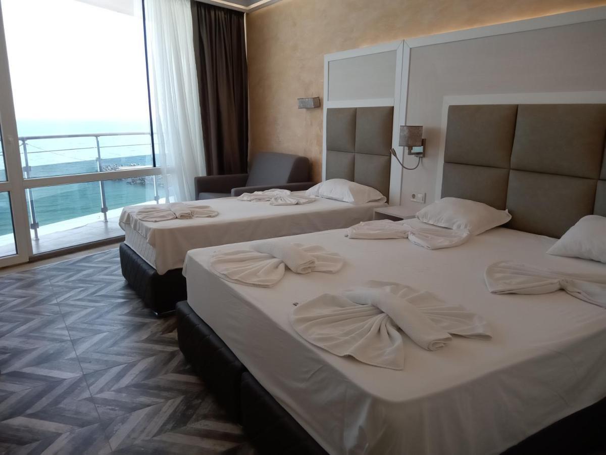 Апартаменты Sea View Triple S B Поморие Экстерьер фото